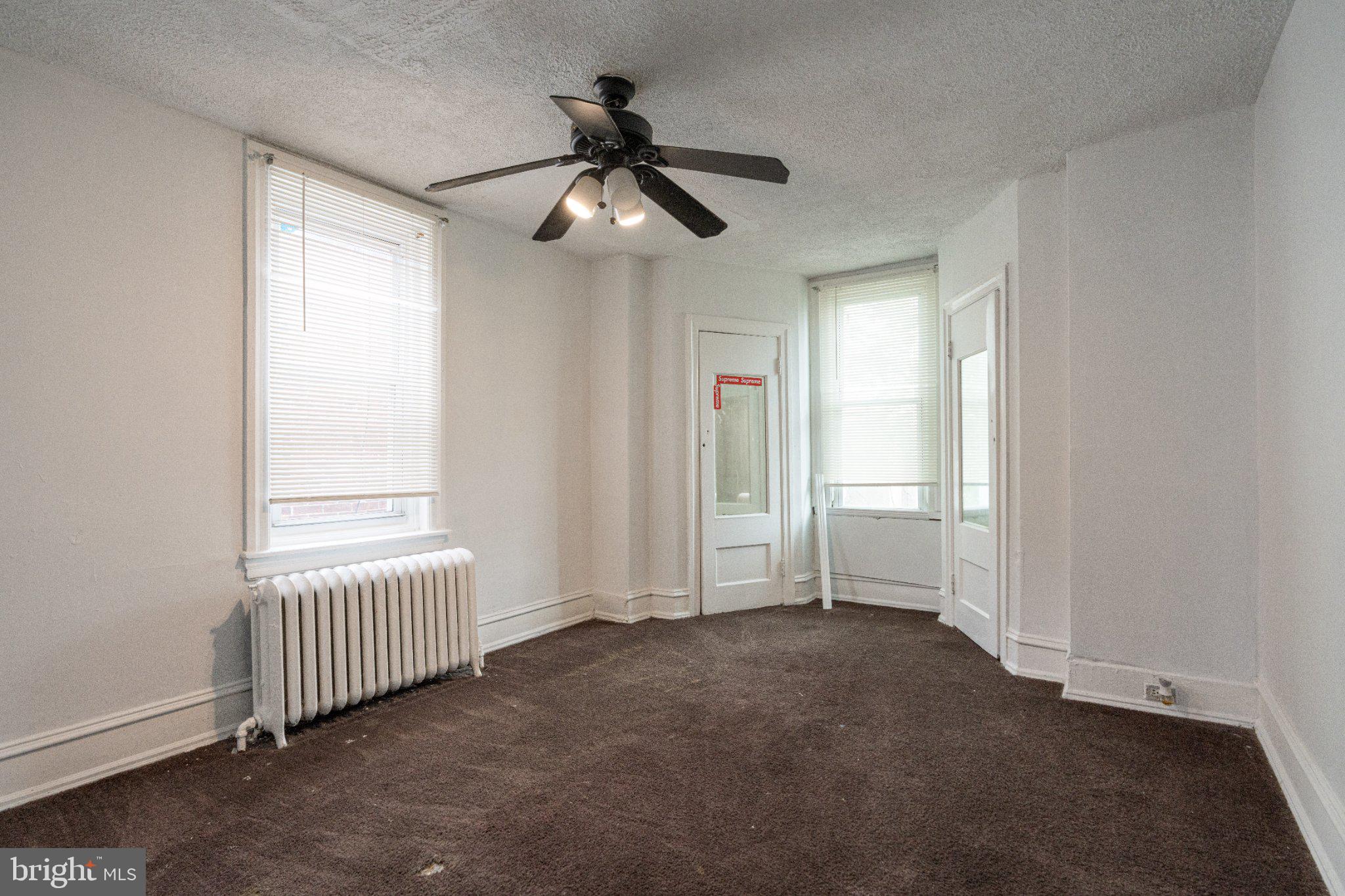 COBBS CREEK - Residential
