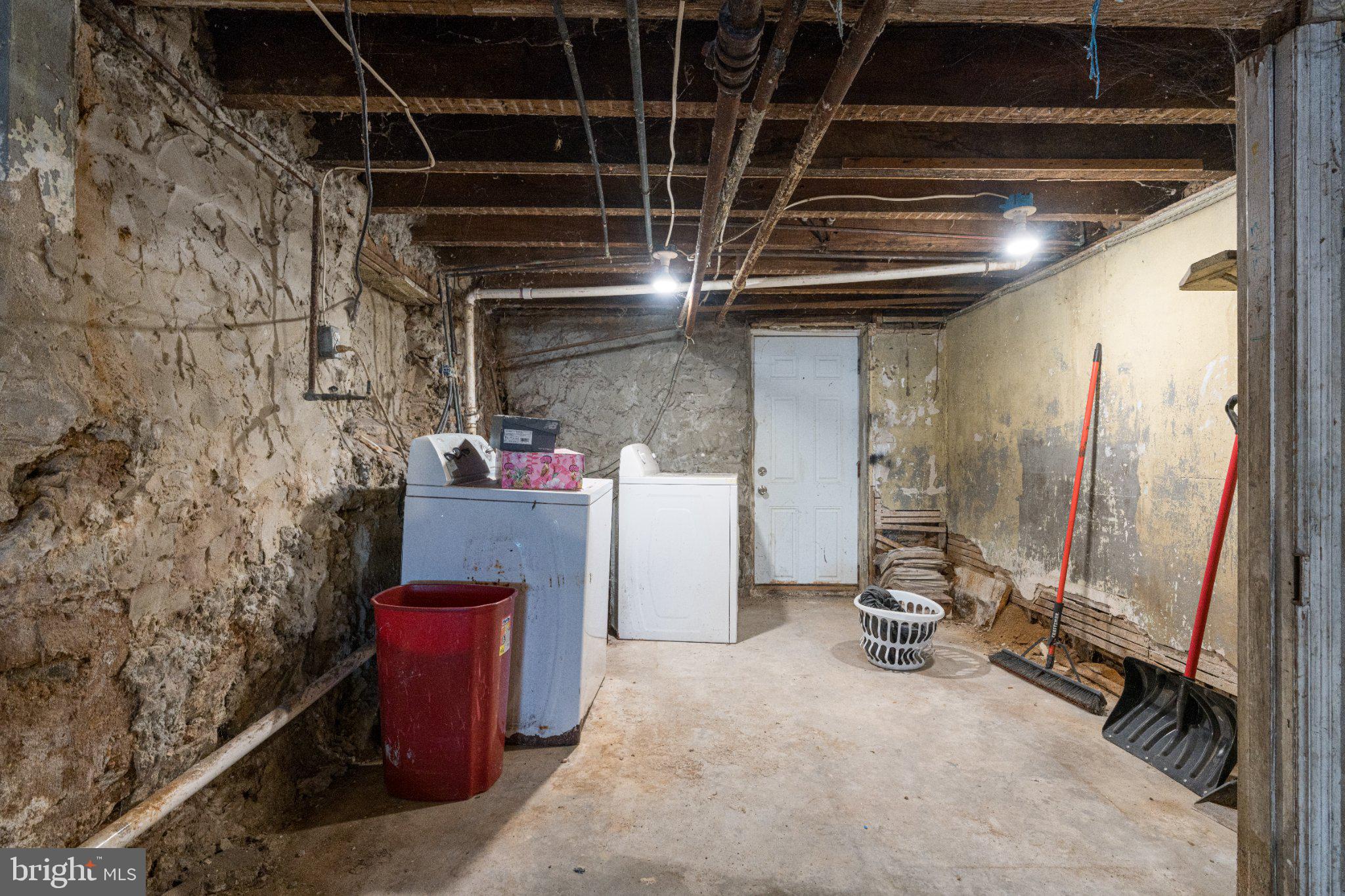 COBBS CREEK - Residential
