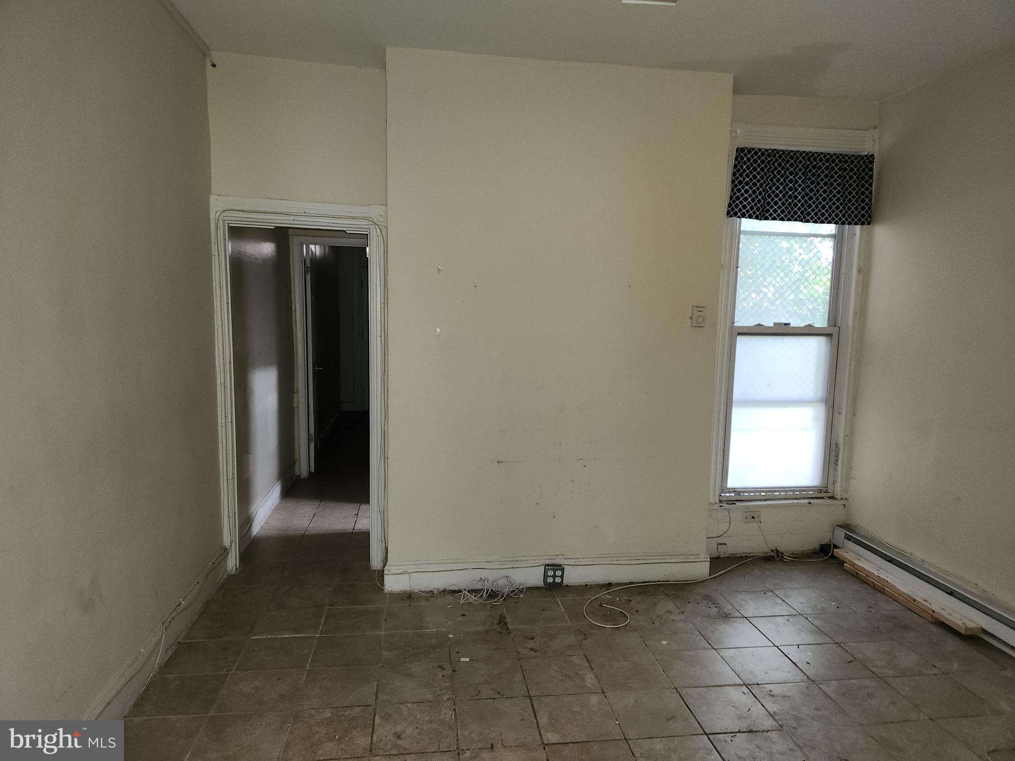 MONDAWMIN - Residential
