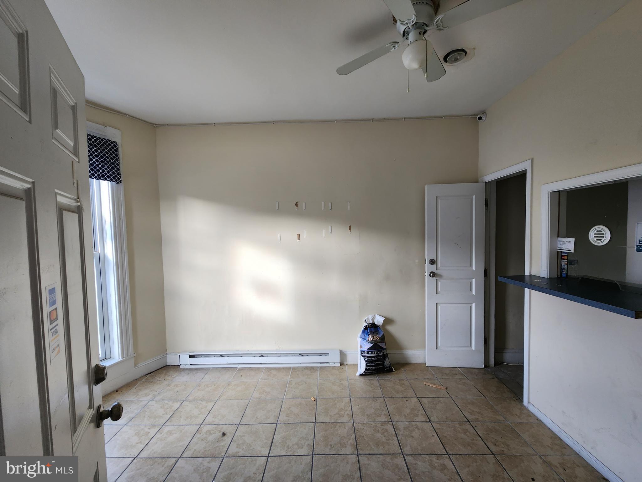 MONDAWMIN - Residential