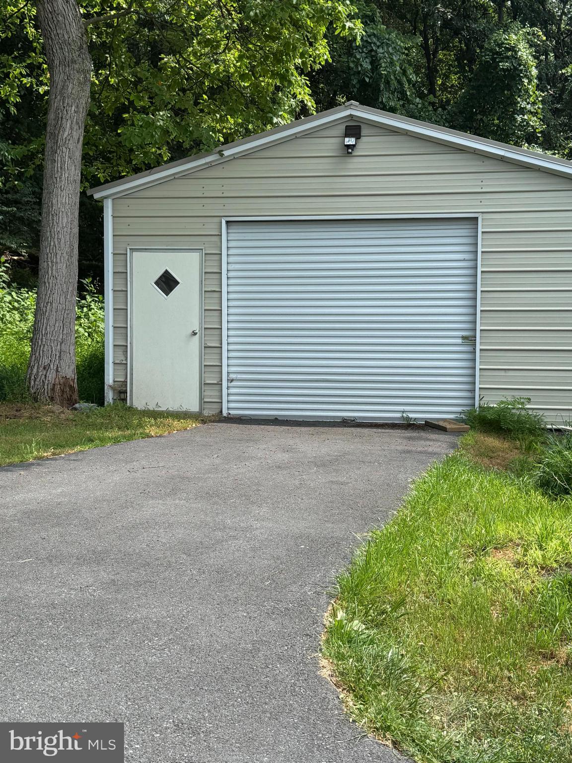 APPLE MT LAKE - Residential
