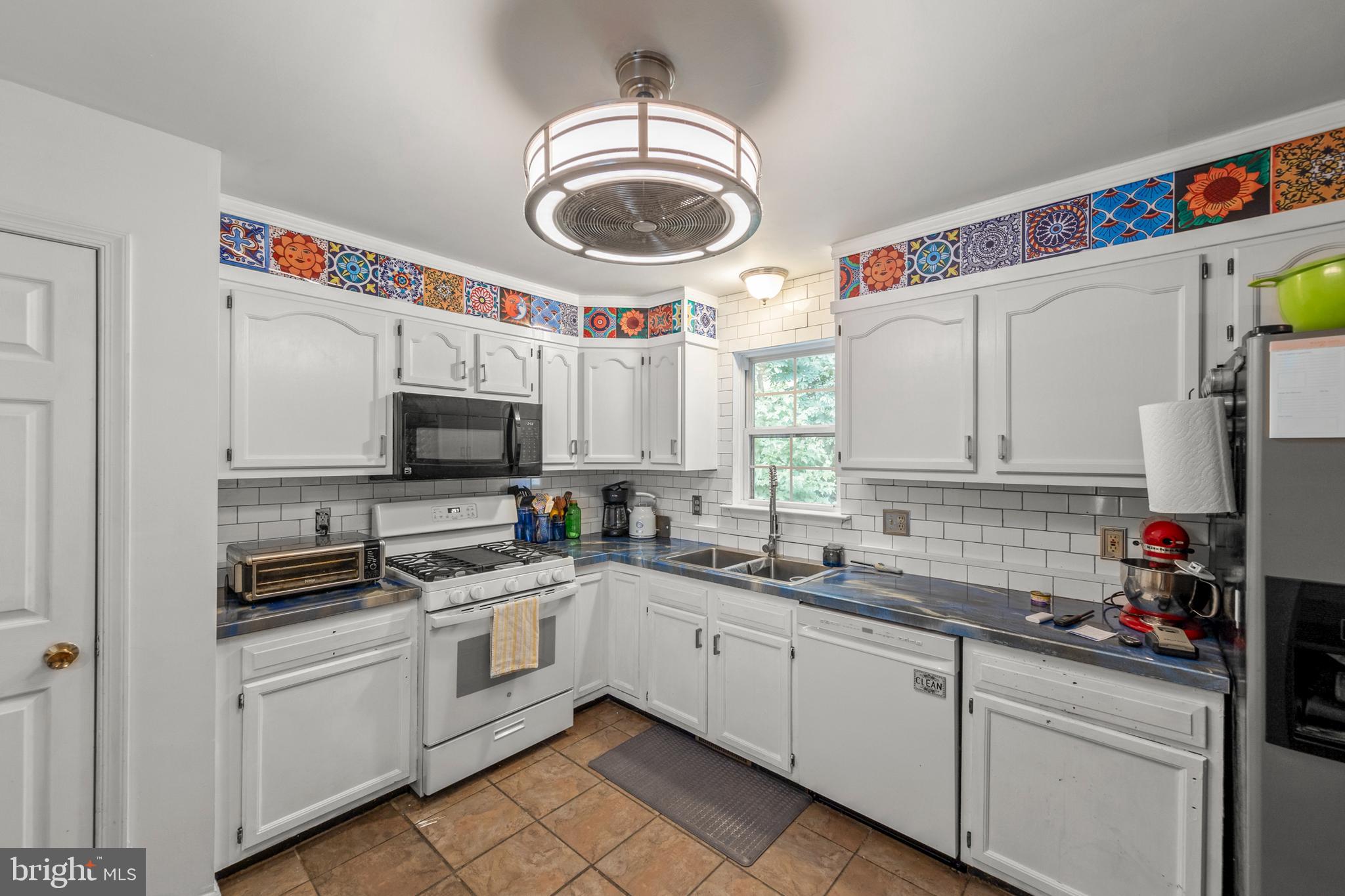 APPLE MT LAKE - Residential