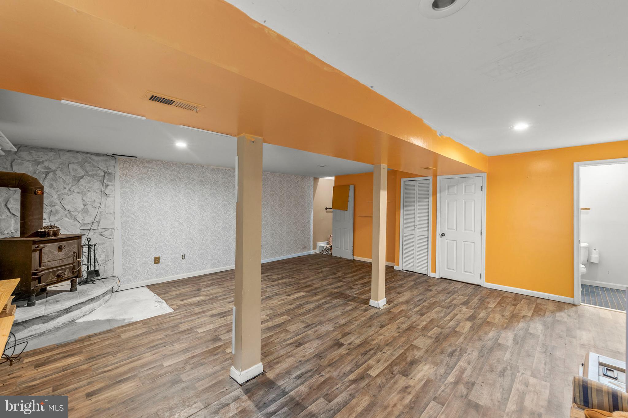APPLE MT LAKE - Residential