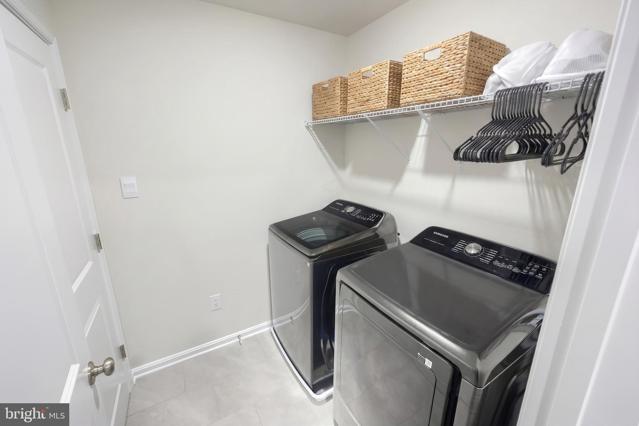 HIGH POINTE AT ROJEN FARMS - Residential