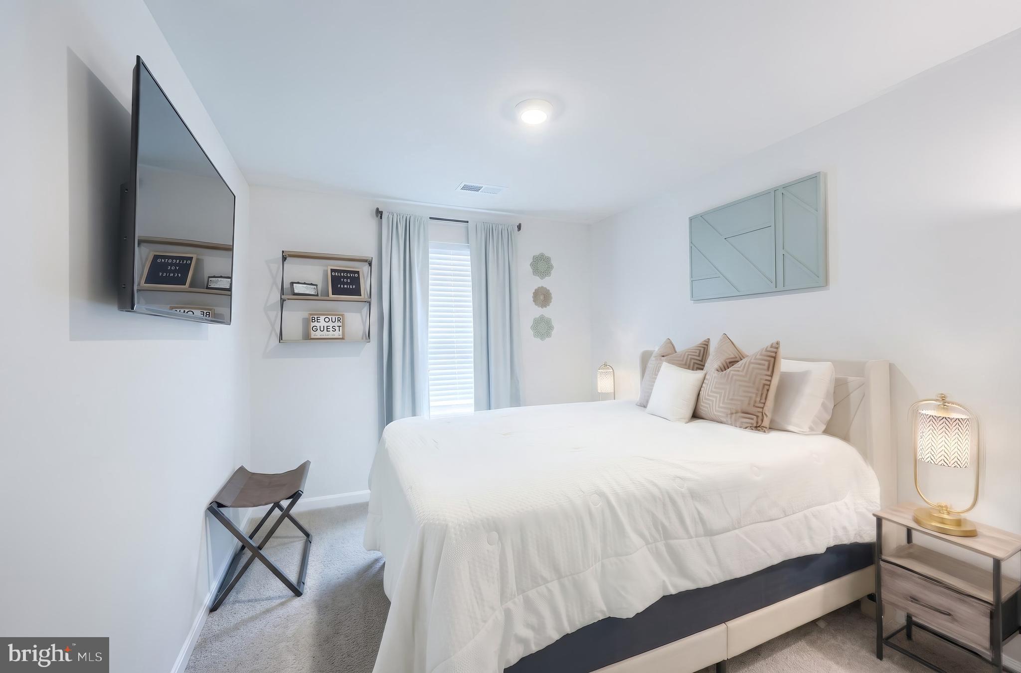 HIGH POINTE AT ROJEN FARMS - Residential