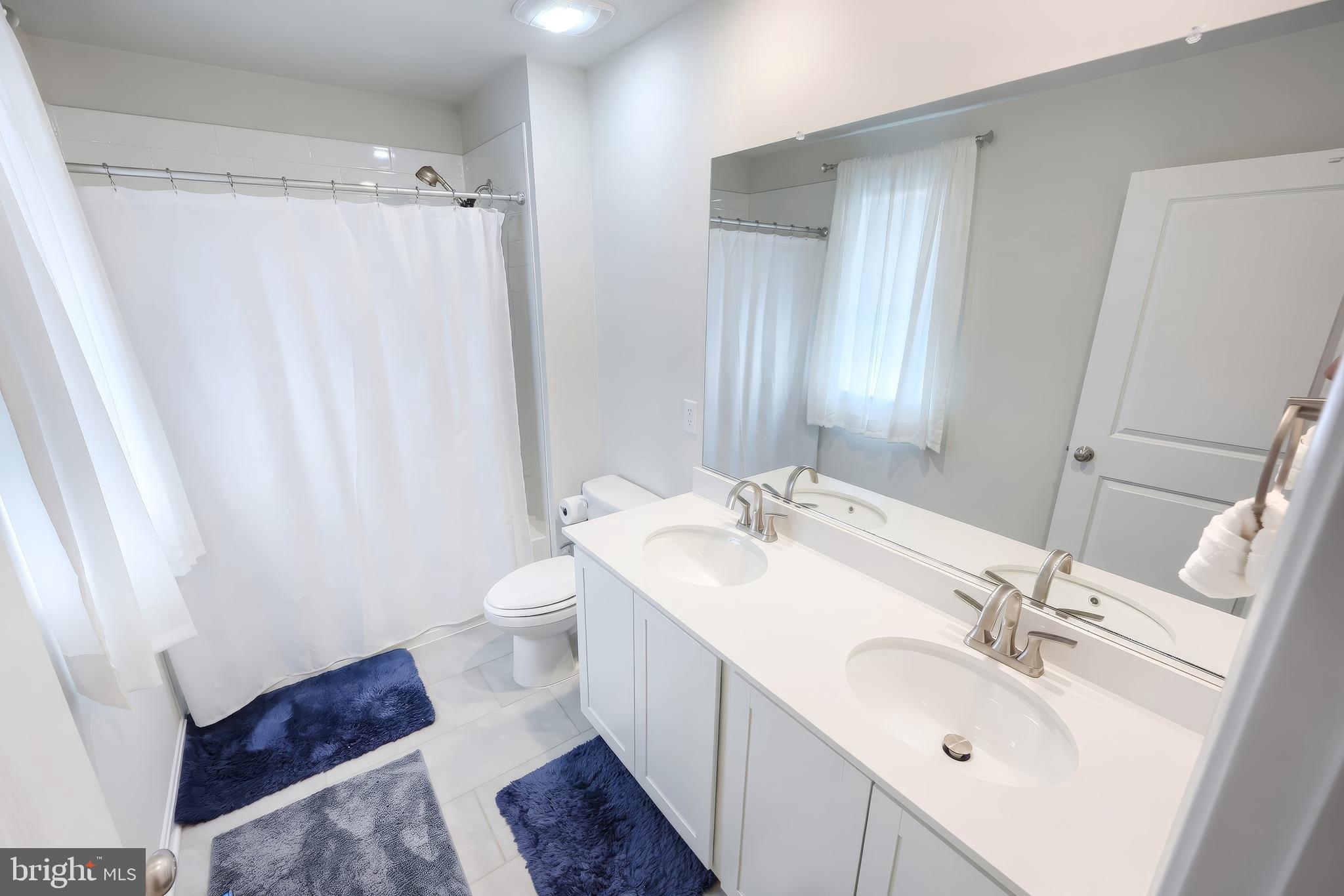 HIGH POINTE AT ROJEN FARMS - Residential