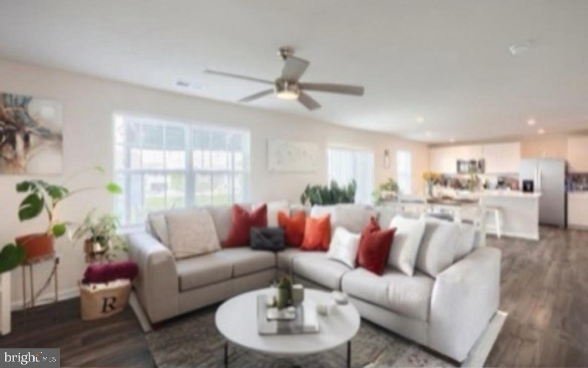HIGH POINTE AT ROJEN FARMS - Residential