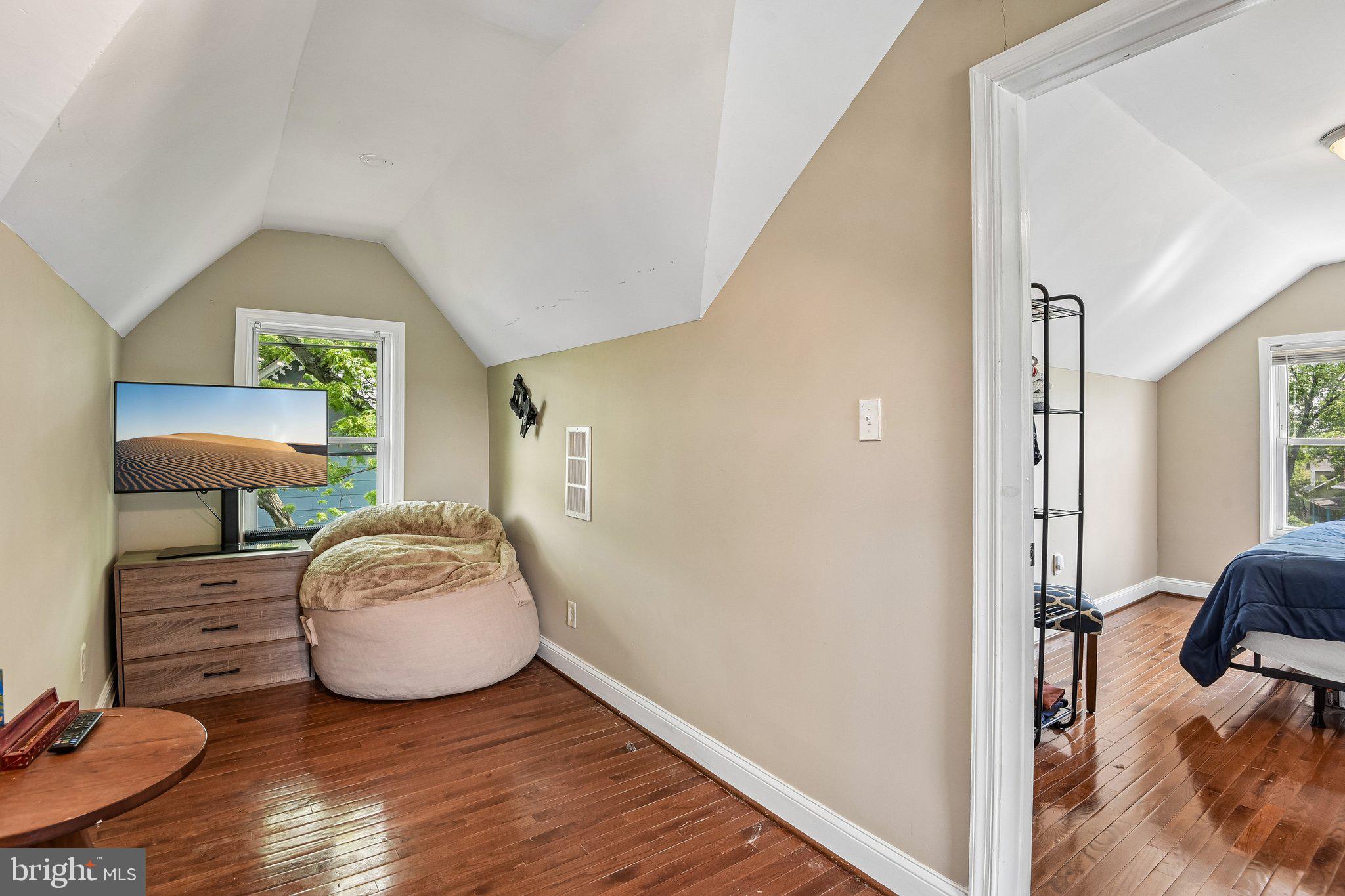 HAMILTON HEIGHTS - Residential