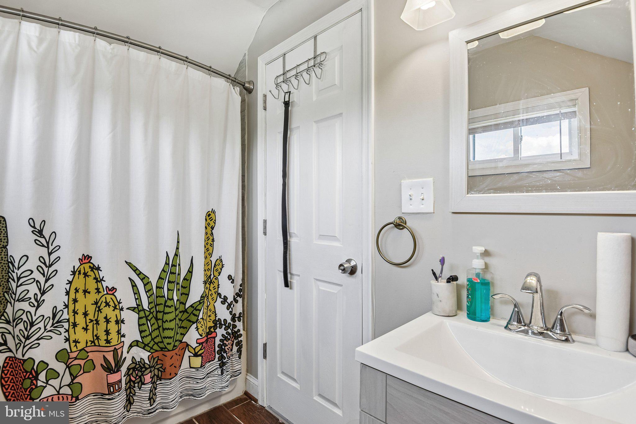 HAMILTON HEIGHTS - Residential