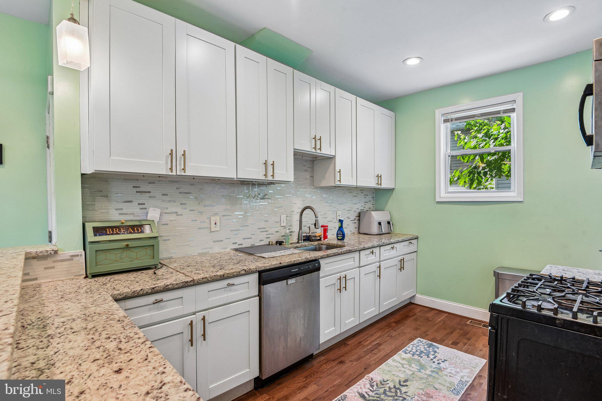 HAMILTON HEIGHTS - Residential