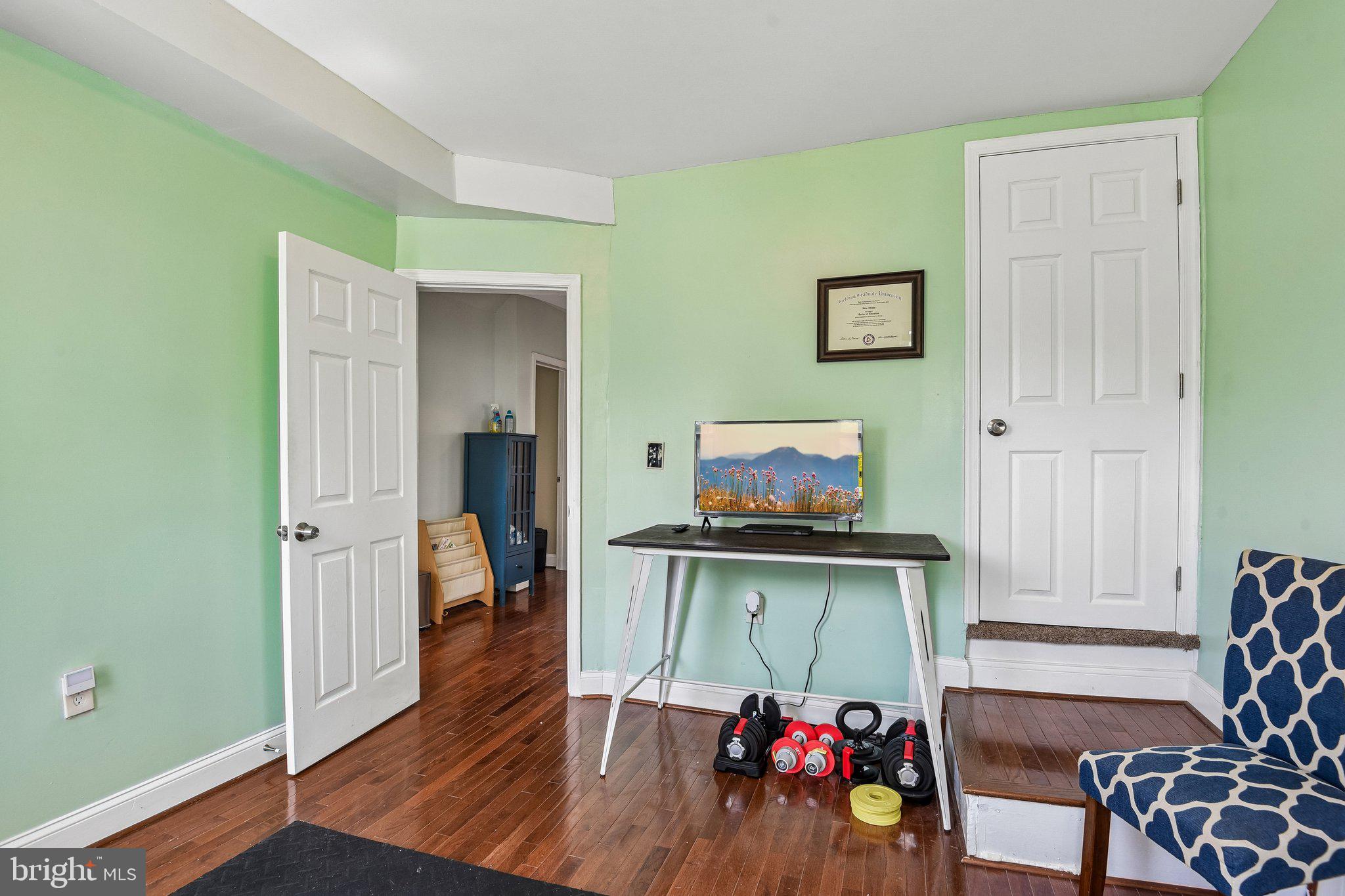 HAMILTON HEIGHTS - Residential