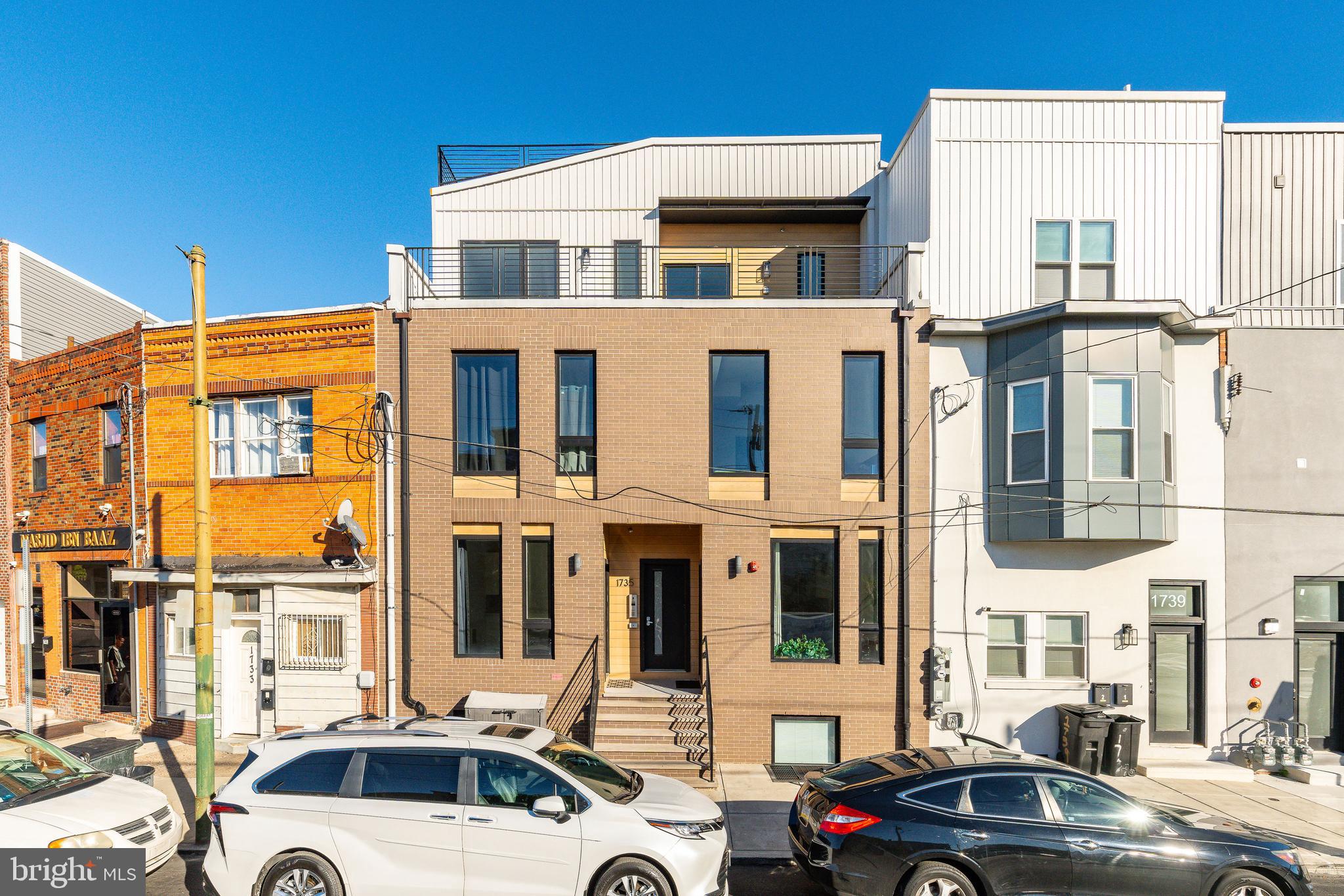 POINT BREEZE - Residential Income