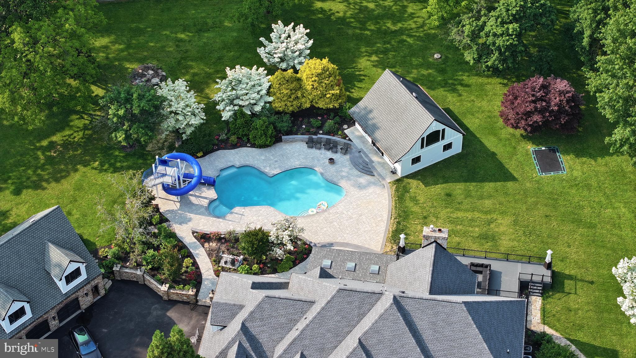 BURROWS RUN - Residential