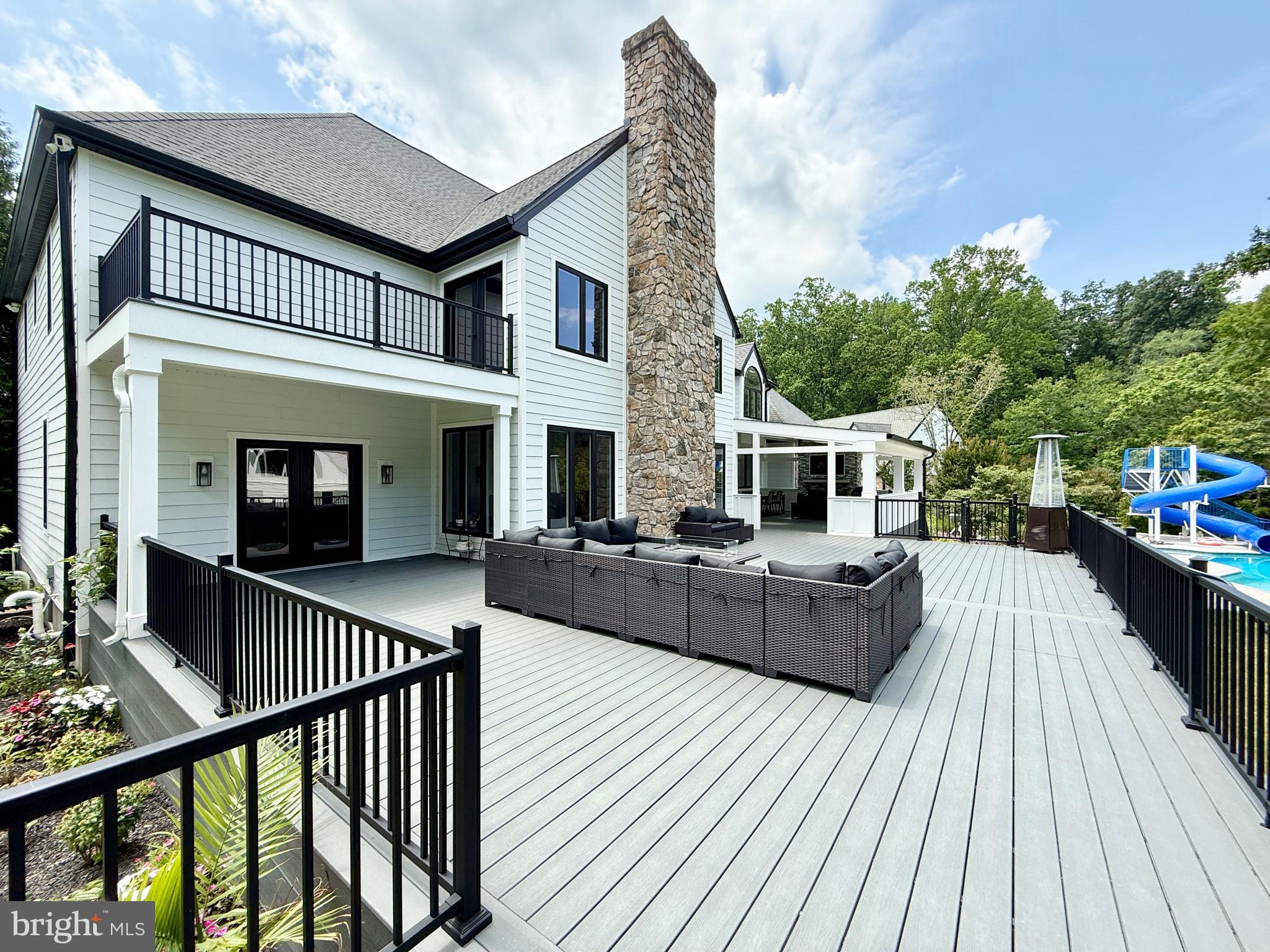 BURROWS RUN - Residential