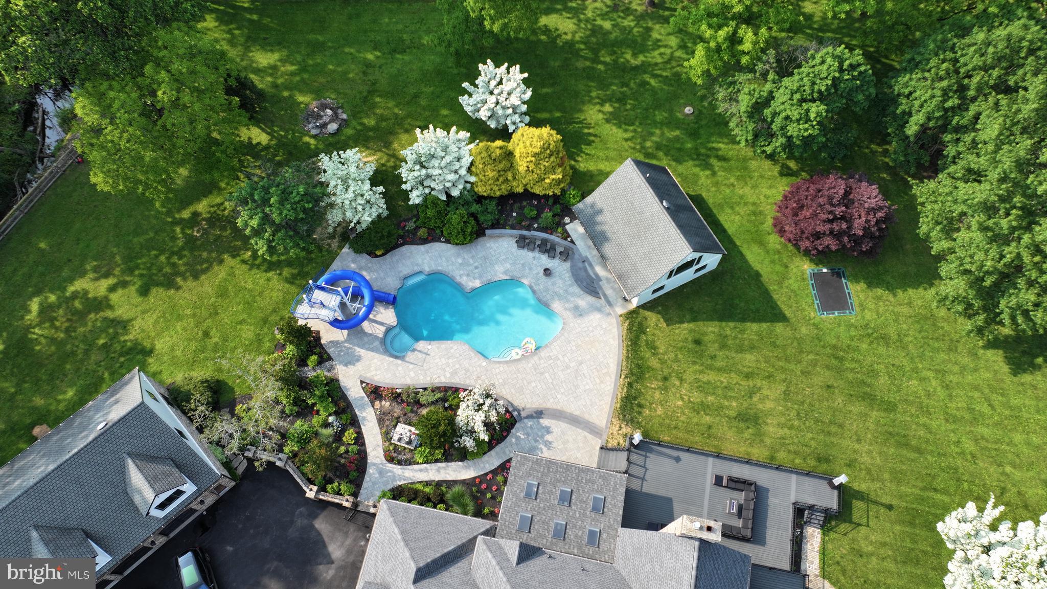 BURROWS RUN - Residential