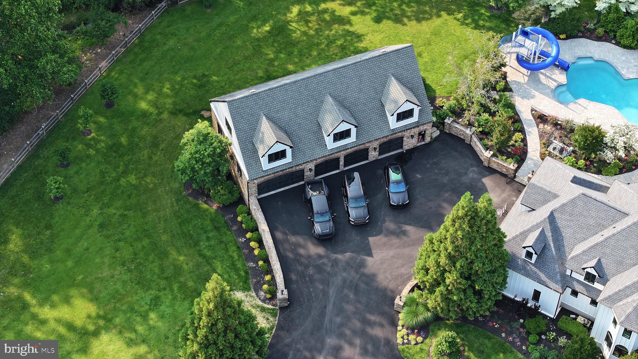 BURROWS RUN - Residential