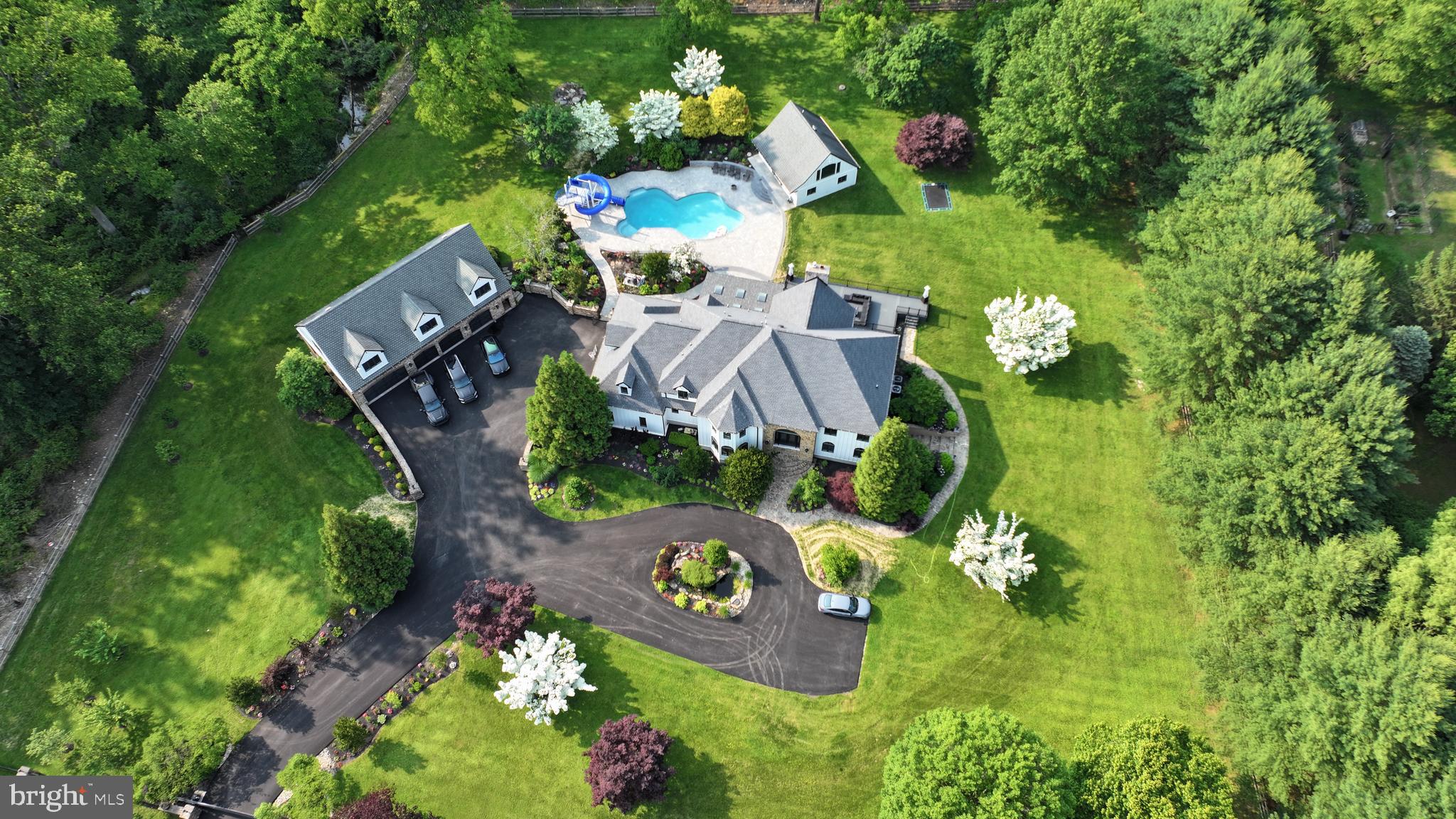 BURROWS RUN - Residential