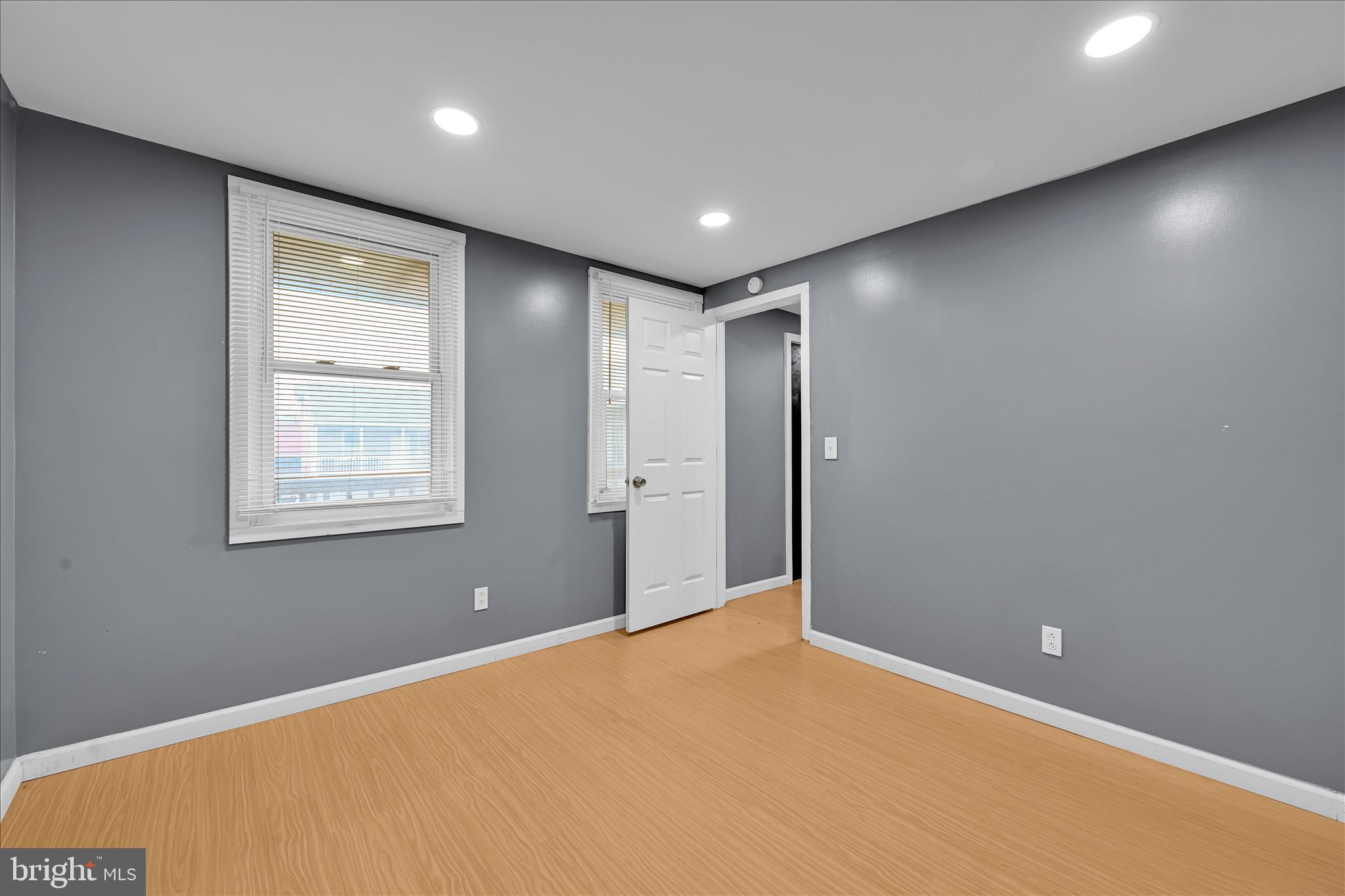 NORTHEAST YORK - Residential Income
