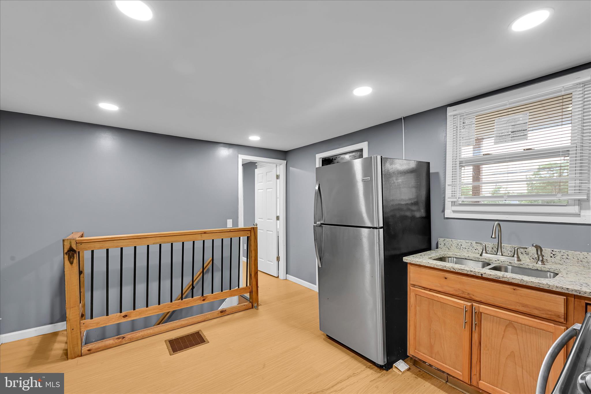 NORTHEAST YORK - Residential Income