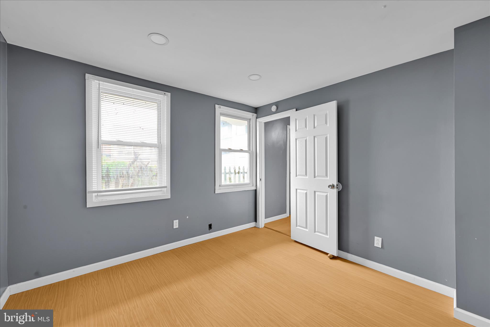 NORTHEAST YORK - Residential Income