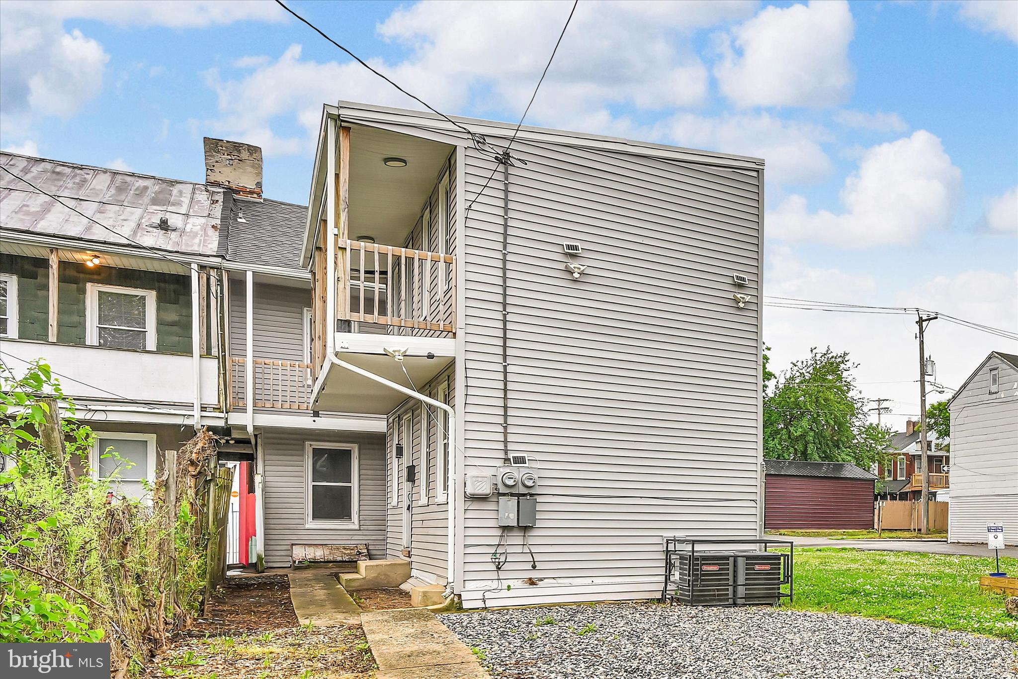 NORTHEAST YORK - Residential Income