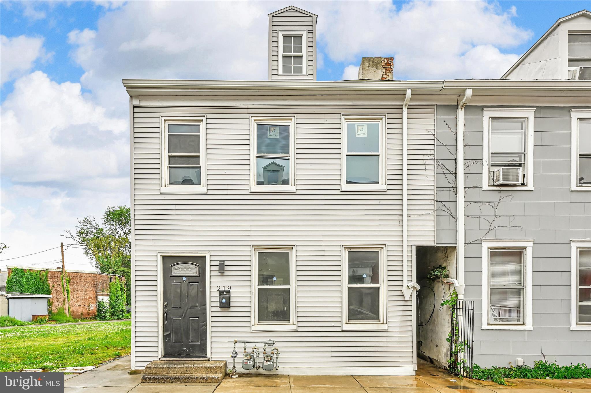 NORTHEAST YORK - Residential Income