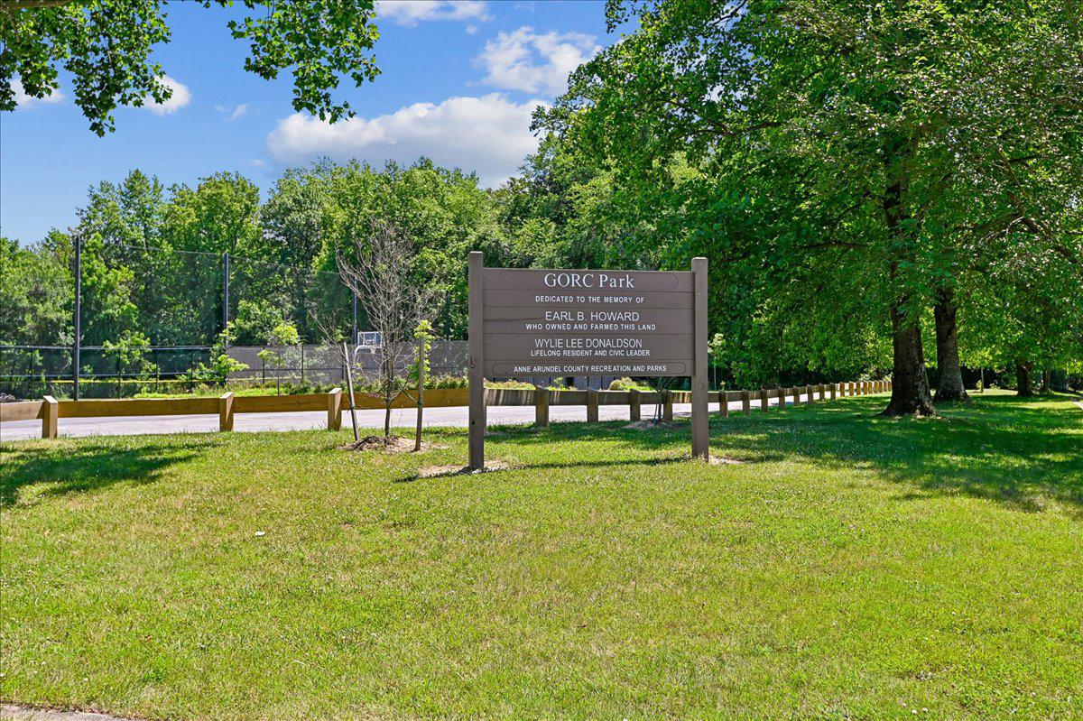 EDEN BROOK - Residential