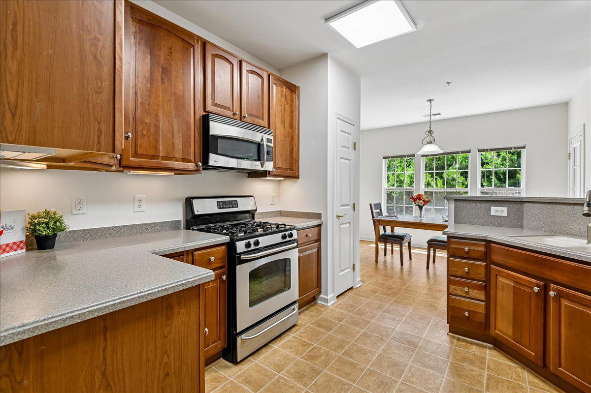 EDEN BROOK - Residential