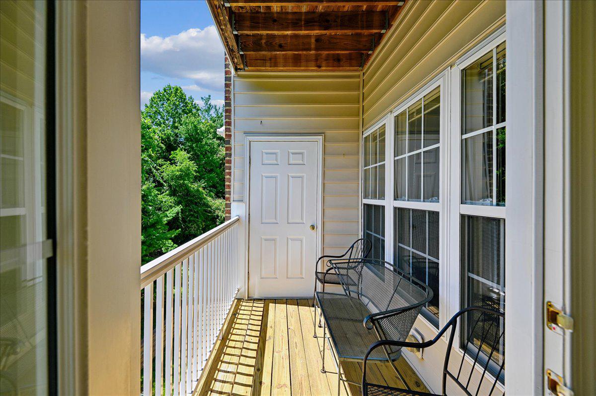 EDEN BROOK - Residential