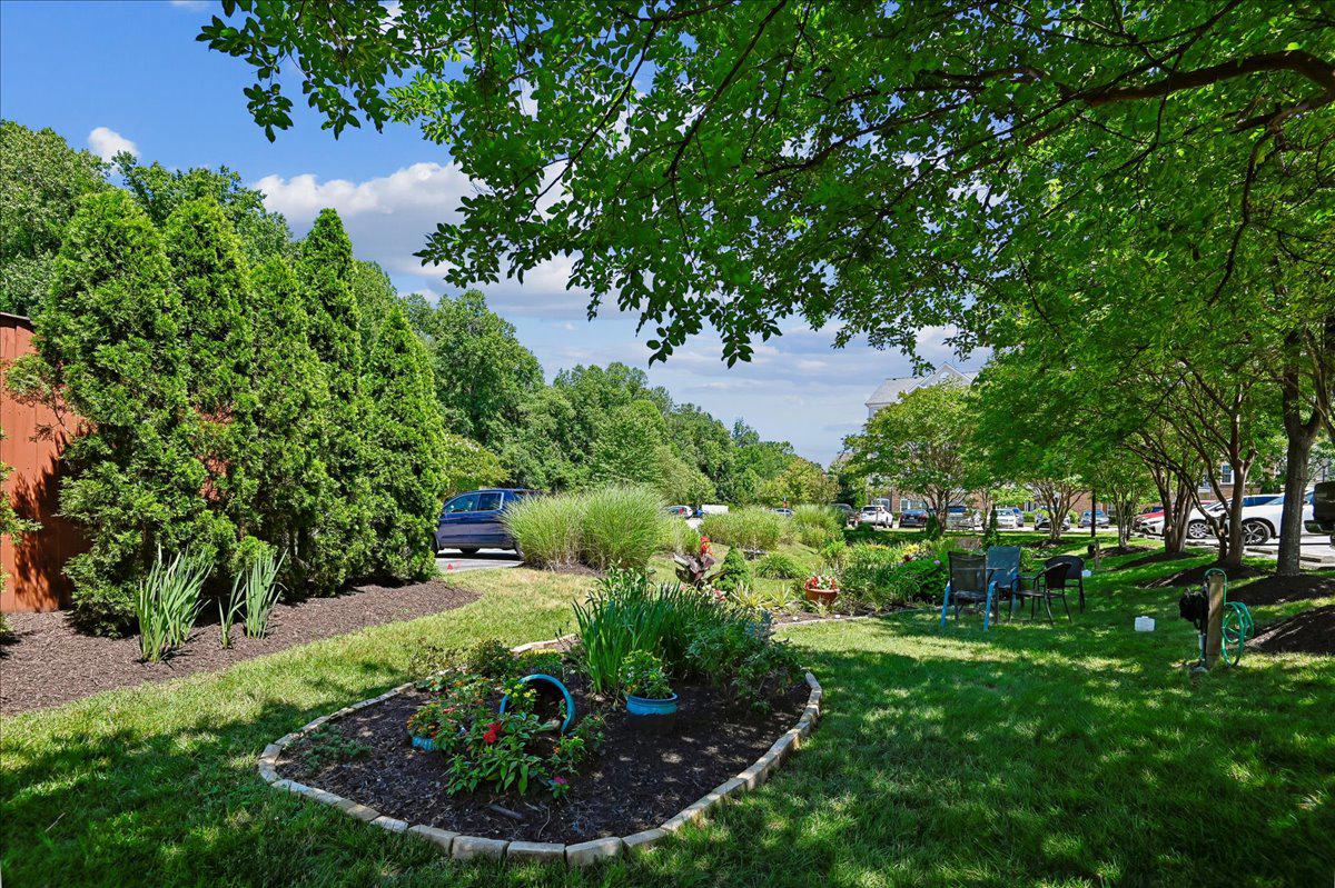 EDEN BROOK - Residential