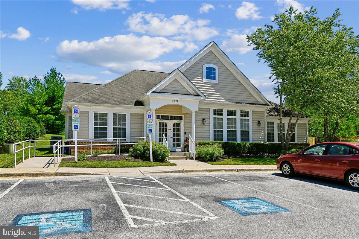 EDEN BROOK - Residential