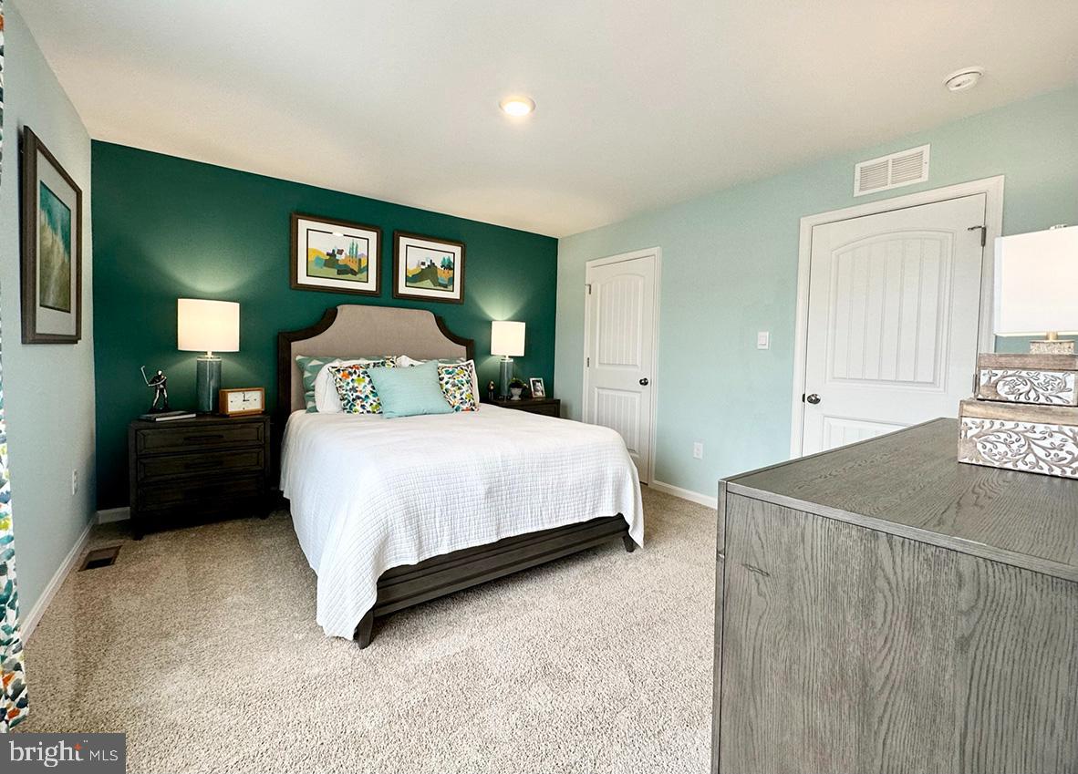 SASSAFRAS MEADOWS - Residential