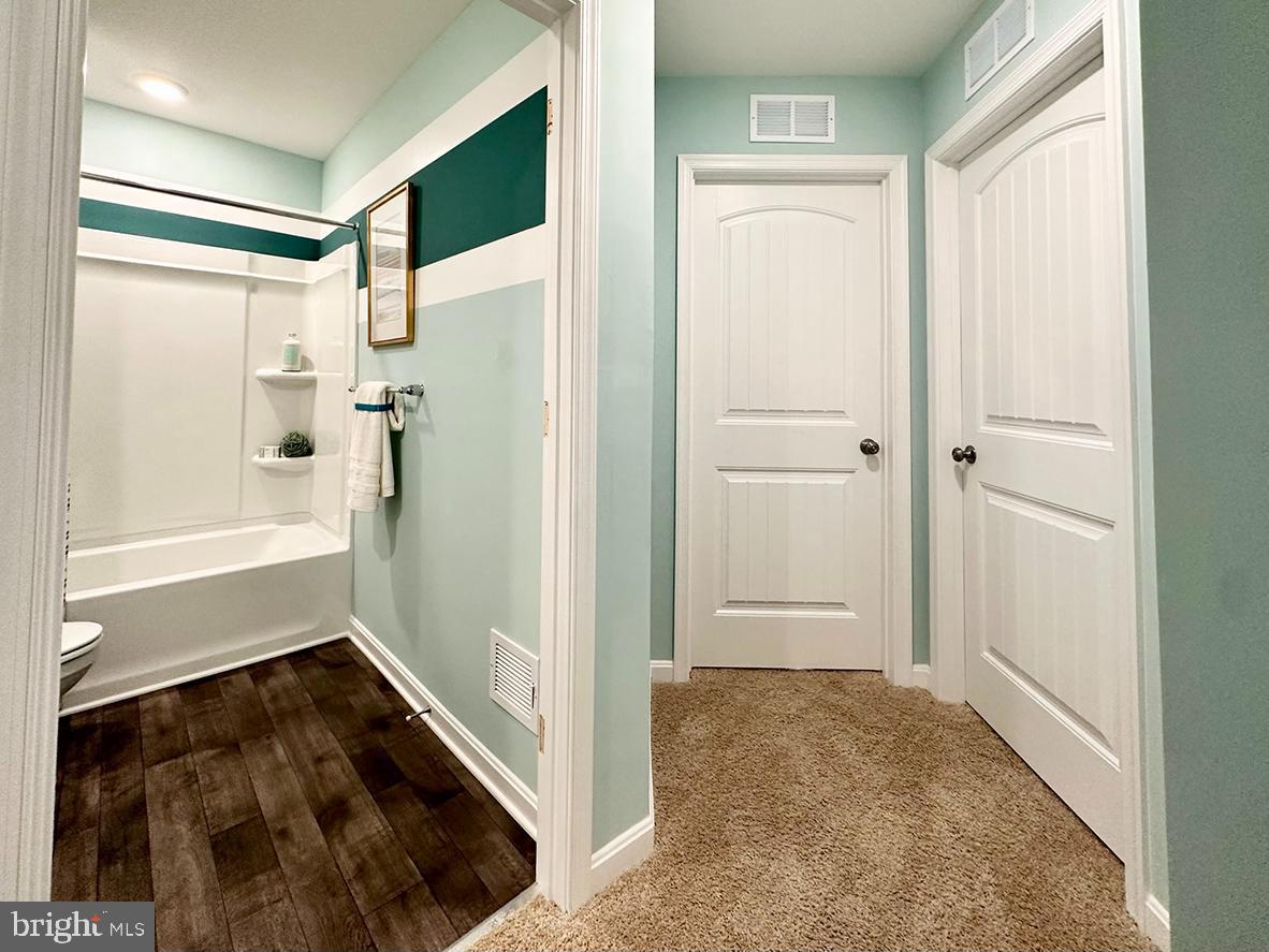 SASSAFRAS MEADOWS - Residential