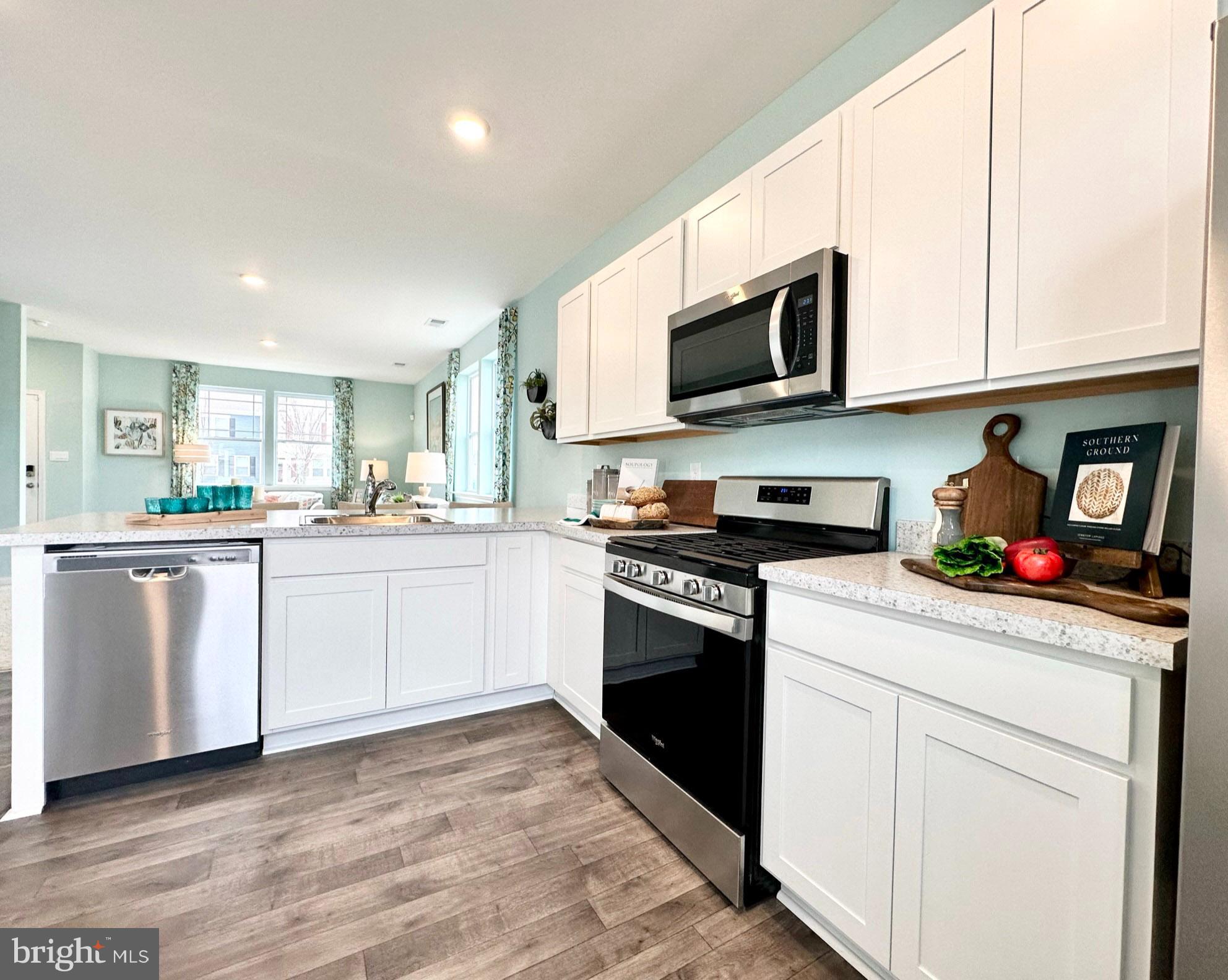 SASSAFRAS MEADOWS - Residential