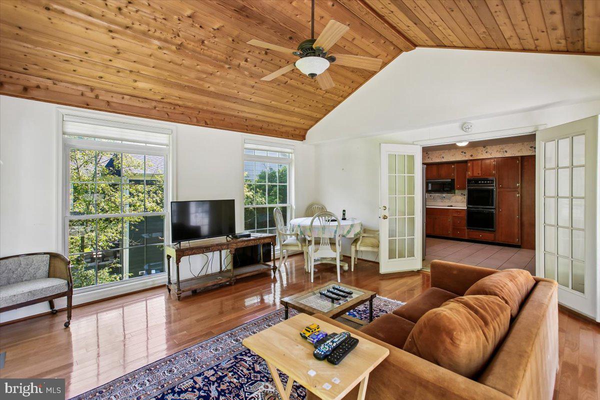 POTOMAC HILLS - Residential