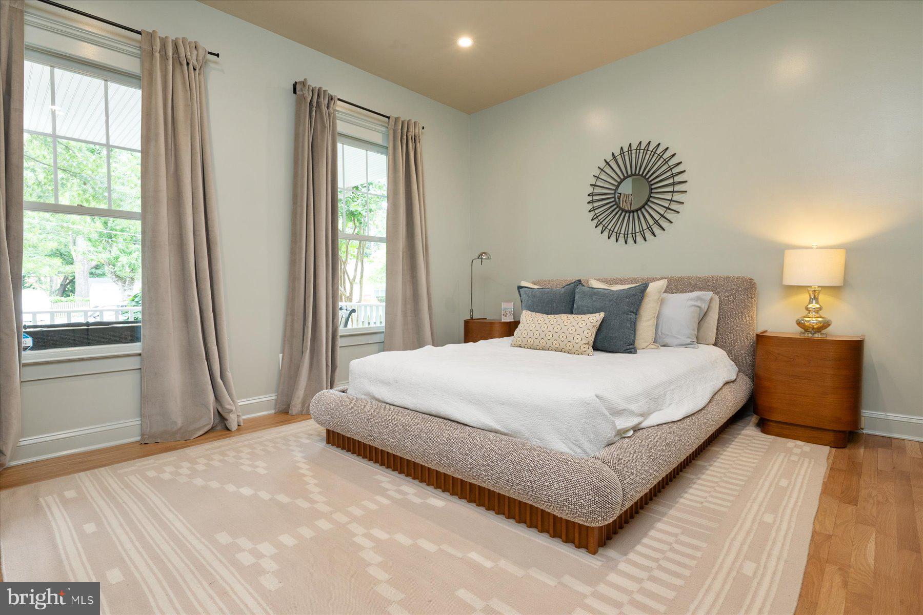 WEST ANNAPOLIS - Residential