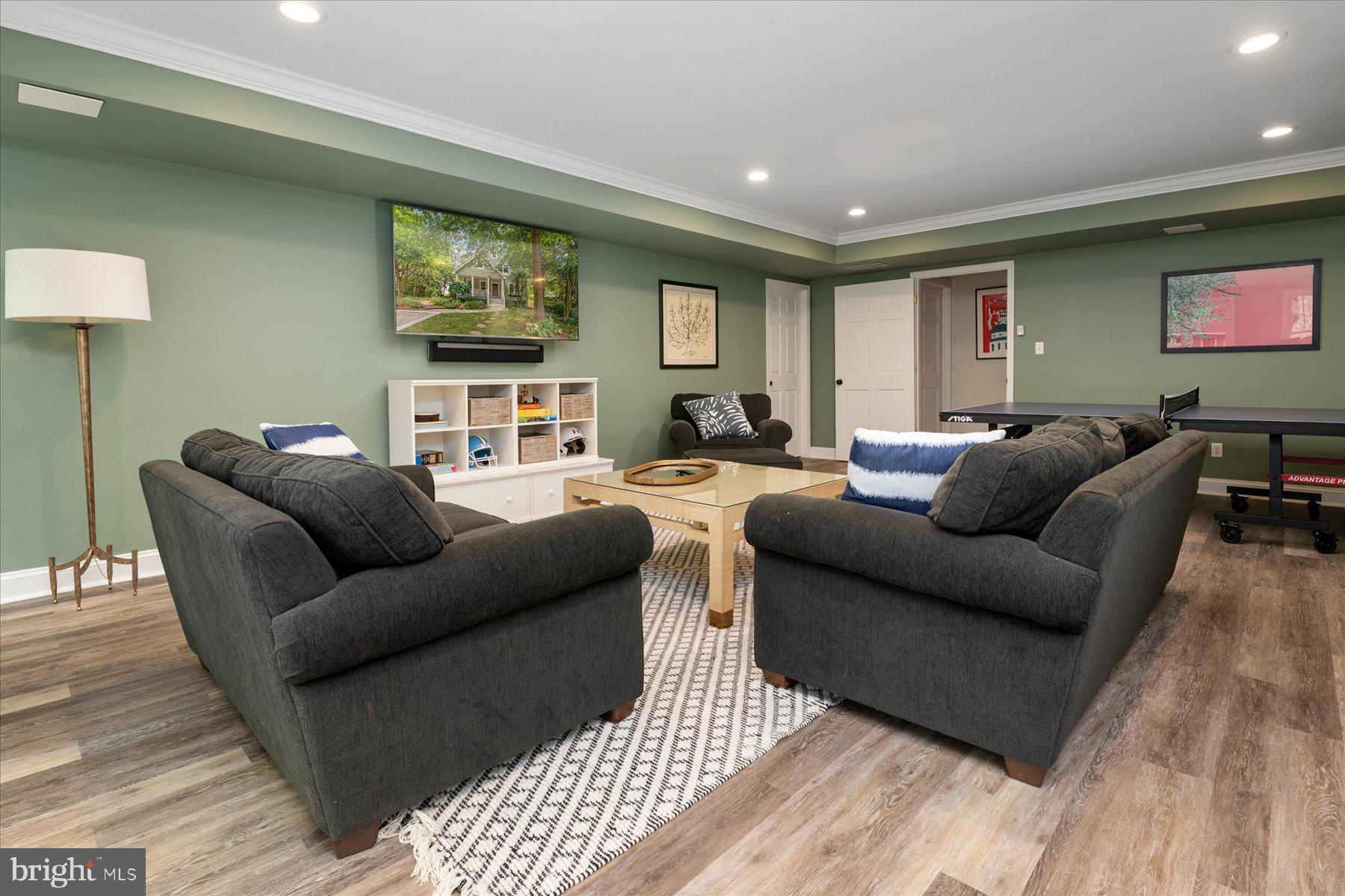 WEST ANNAPOLIS - Residential