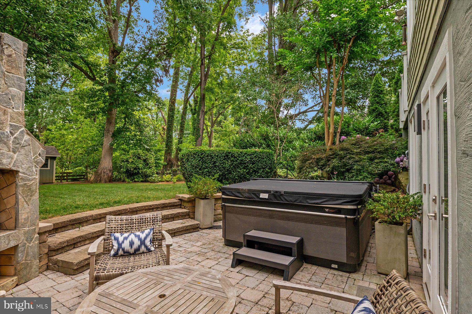 WEST ANNAPOLIS - Residential