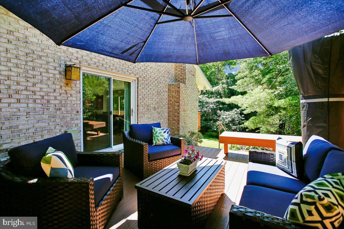 CARDEROCK SPRINGS - Residential