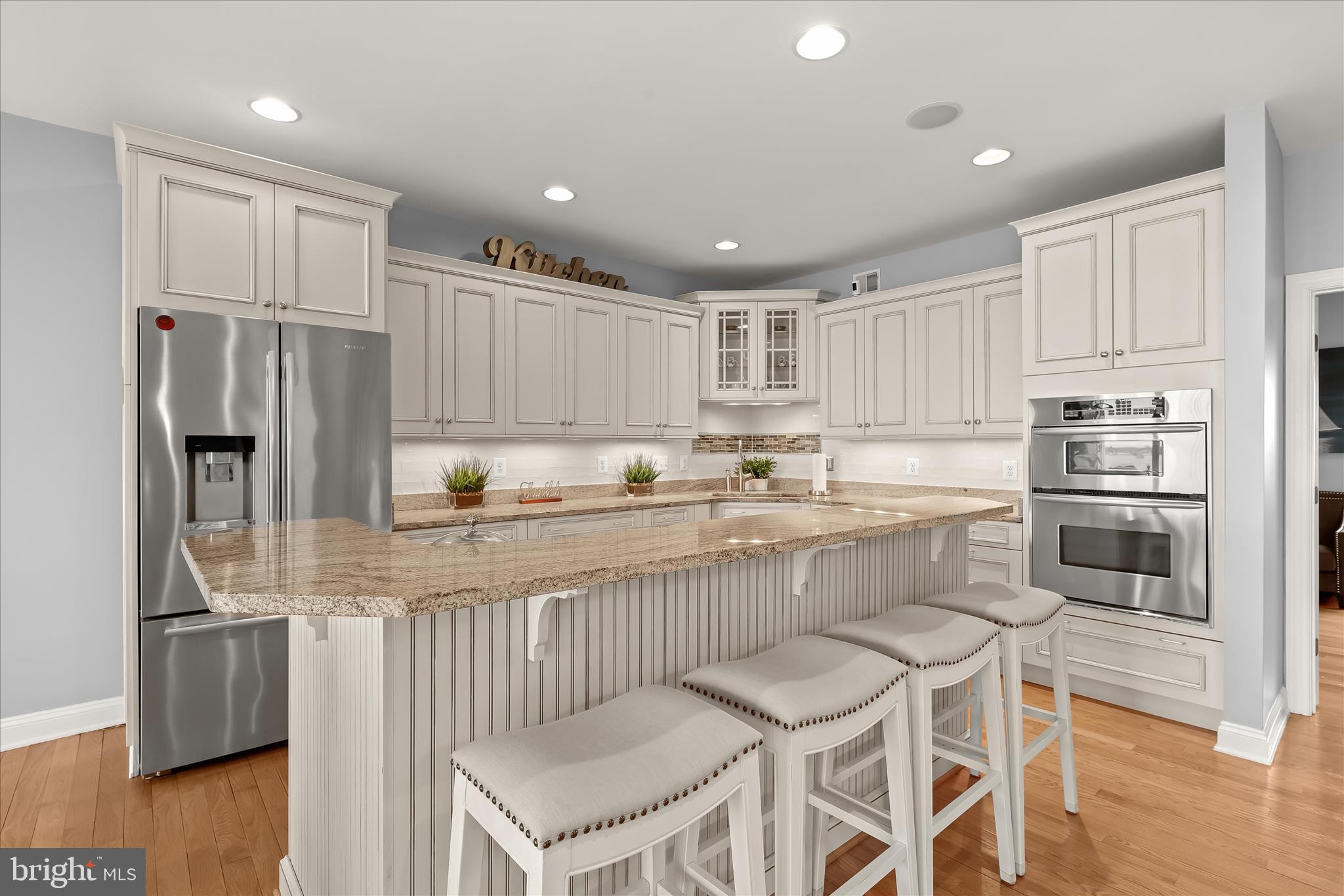 NARROWS POINTE - Residential