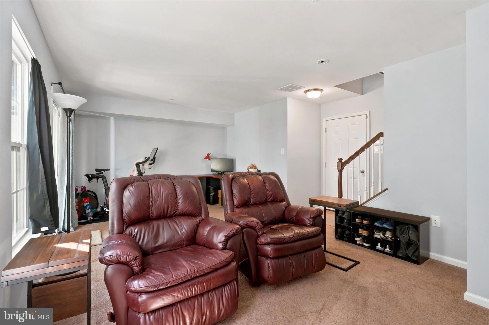 CARILLON HILL - Residential