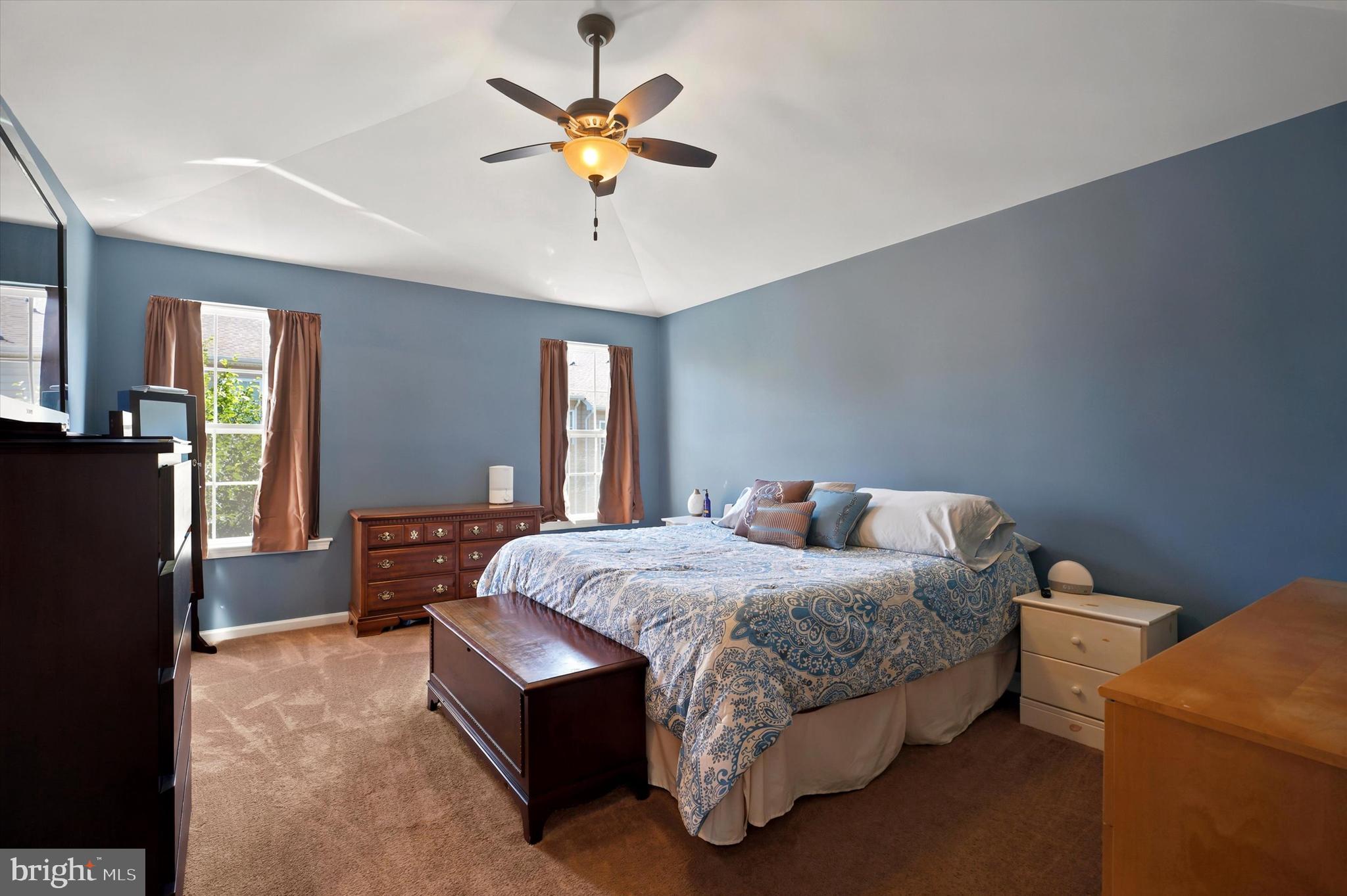 CARILLON HILL - Residential
