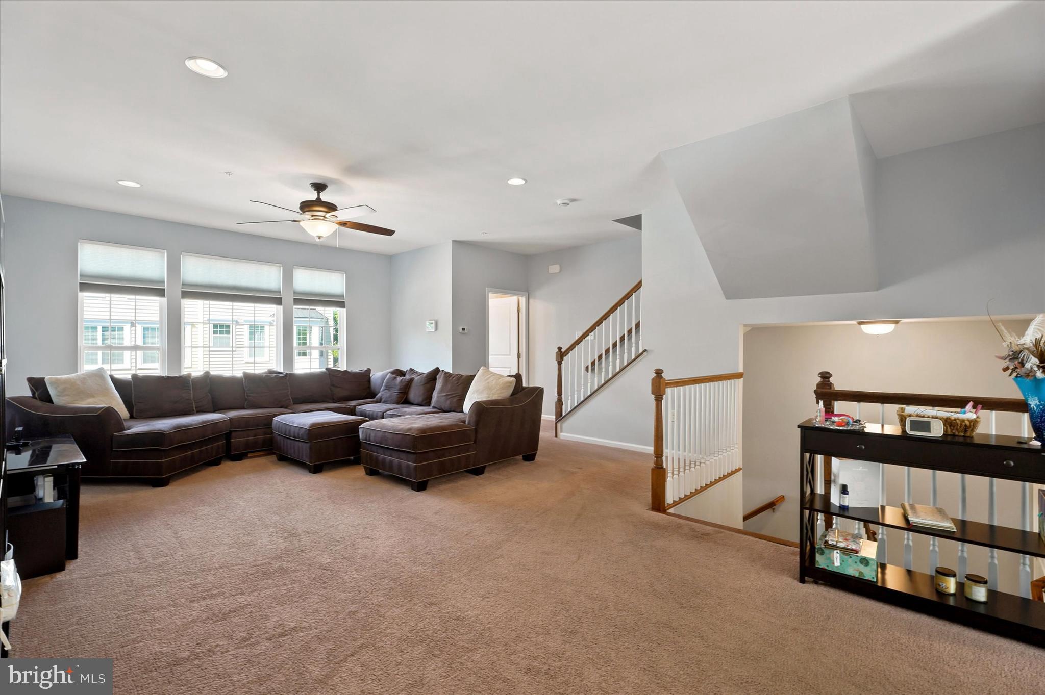 CARILLON HILL - Residential