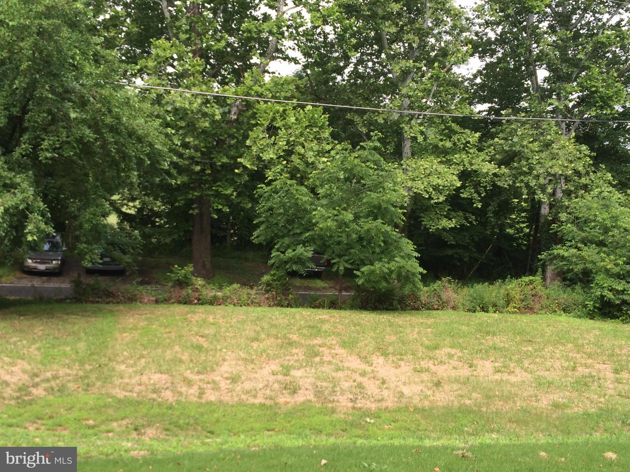DAISY HILL ESTATES - Land