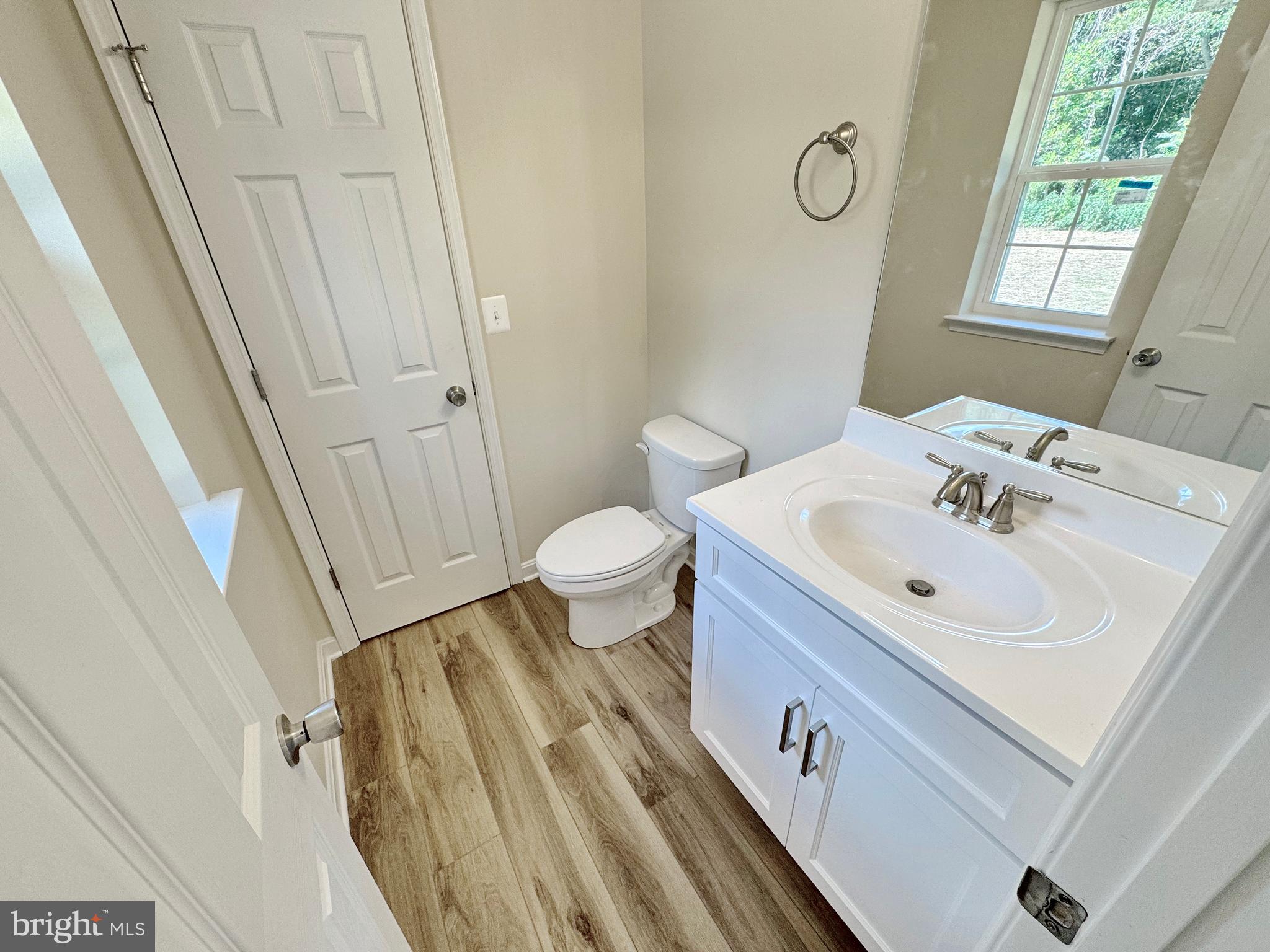 CLIFFTON ON THE POTOMAC - Residential