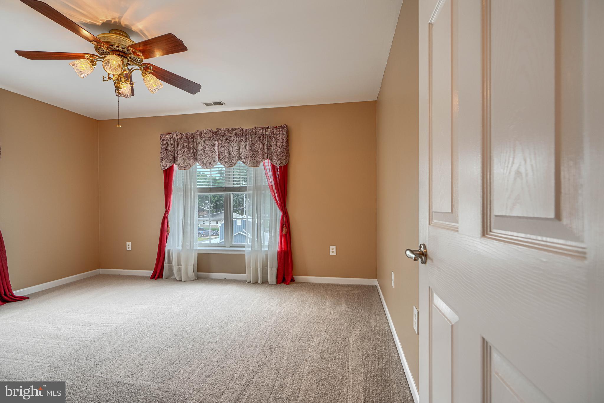 EVERGREEN PARK - Residential