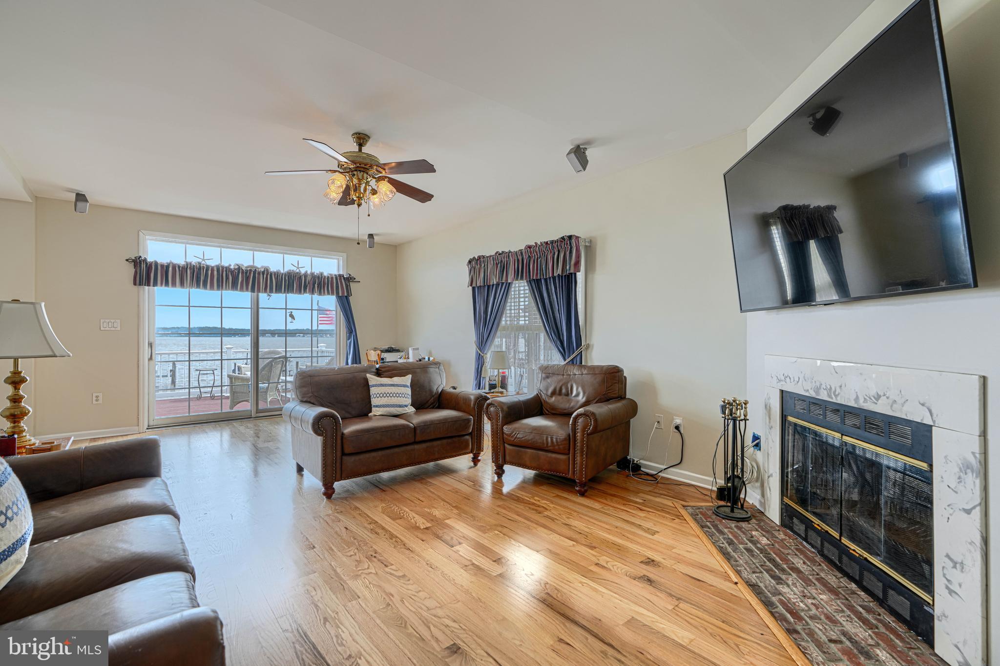 EVERGREEN PARK - Residential