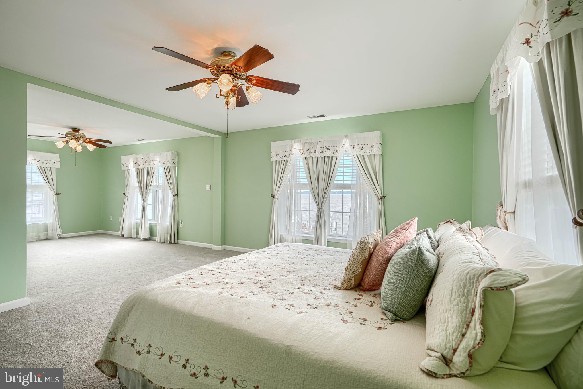 EVERGREEN PARK - Residential