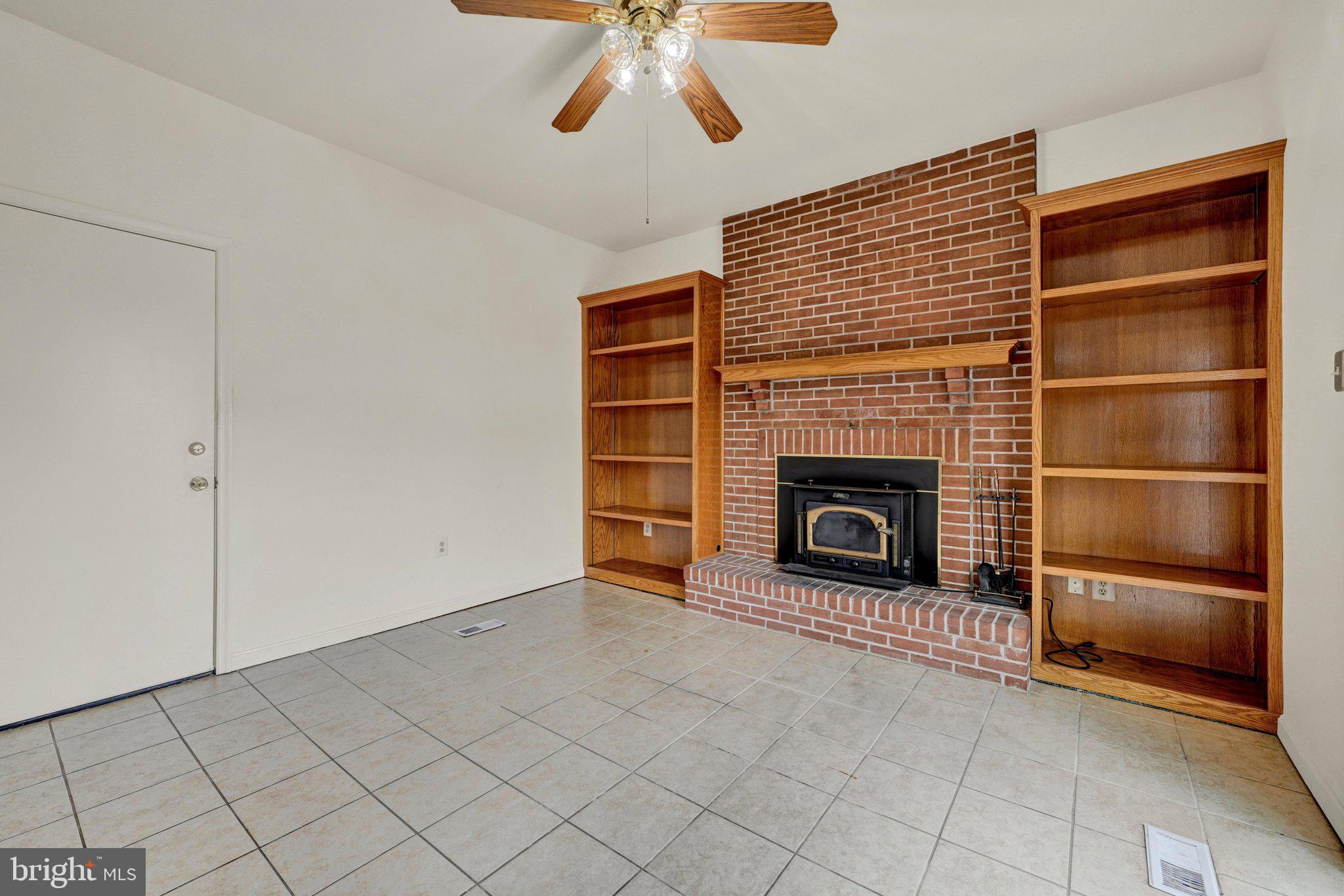 DAYBREAK ESTATES - Residential