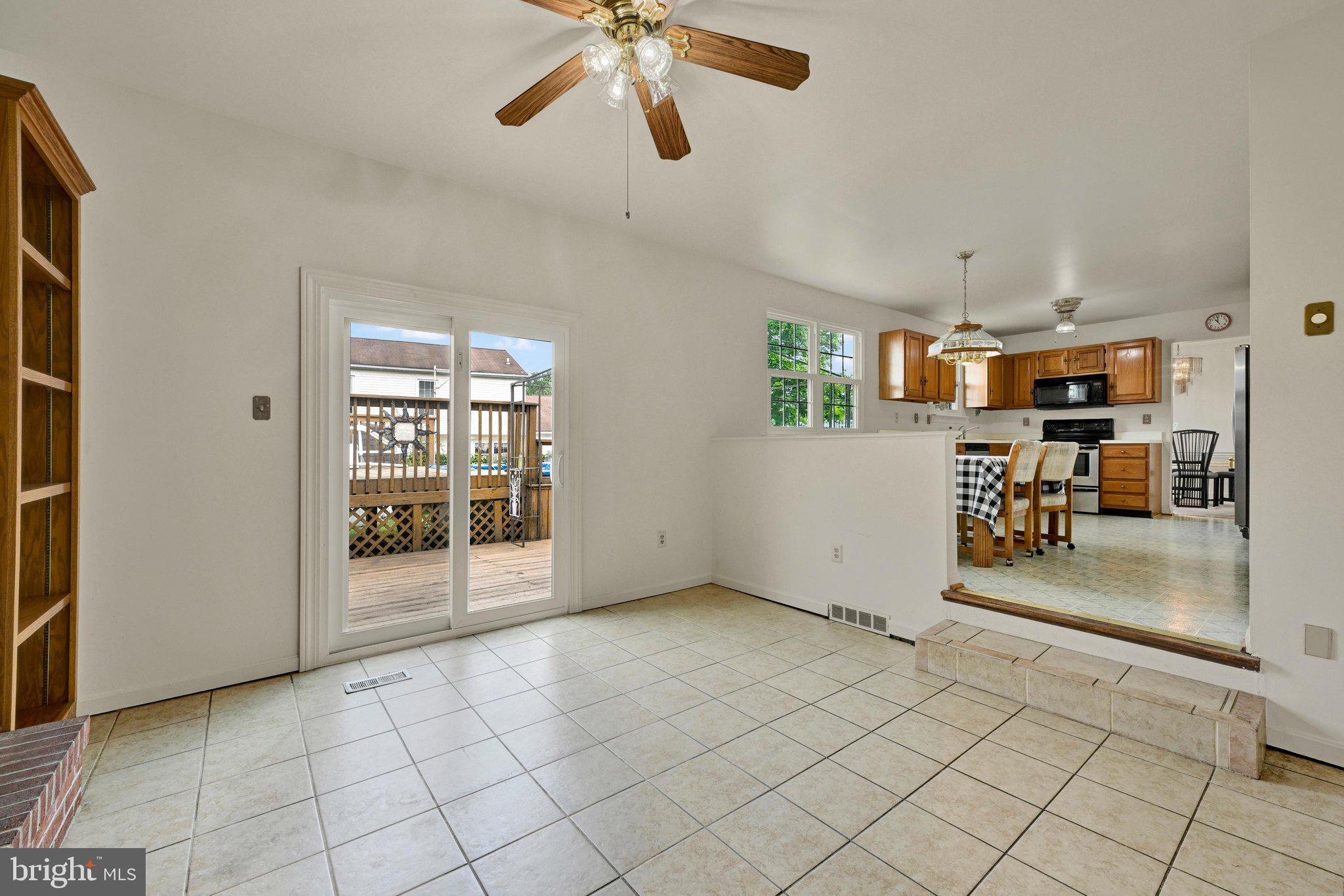 DAYBREAK ESTATES - Residential